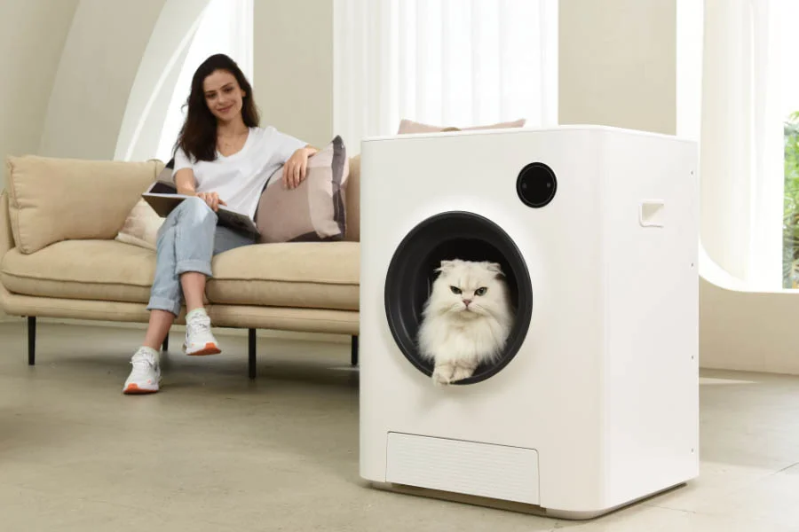 automatic self cleaning kitty litter box